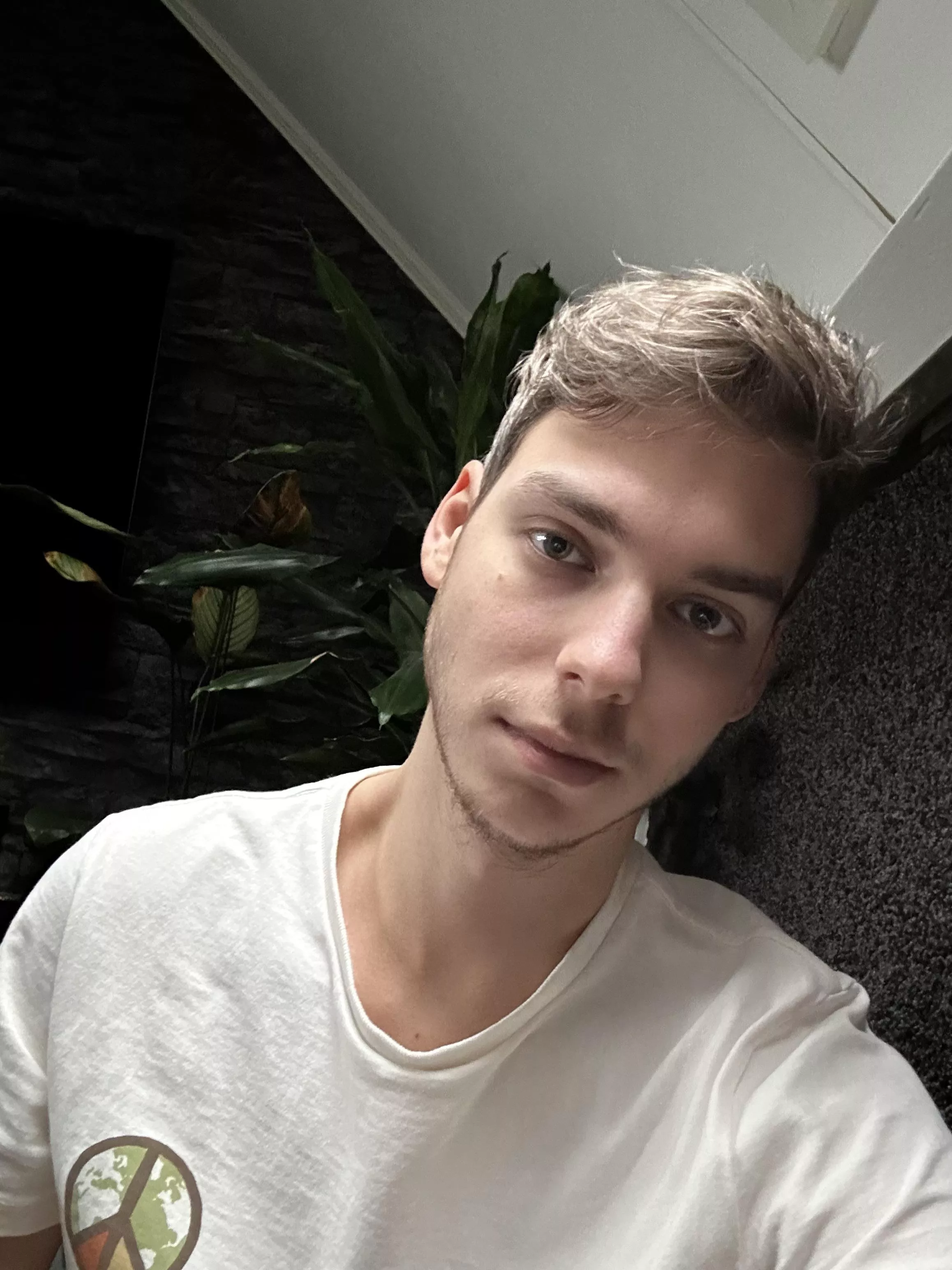 No longer posting ‘anonymously’ since I don’t post weird shit anyway ✌🏼