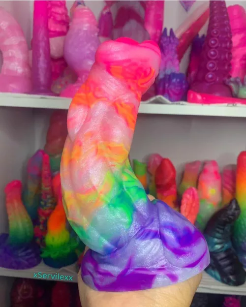 Shimmery goodness 🤤🌈