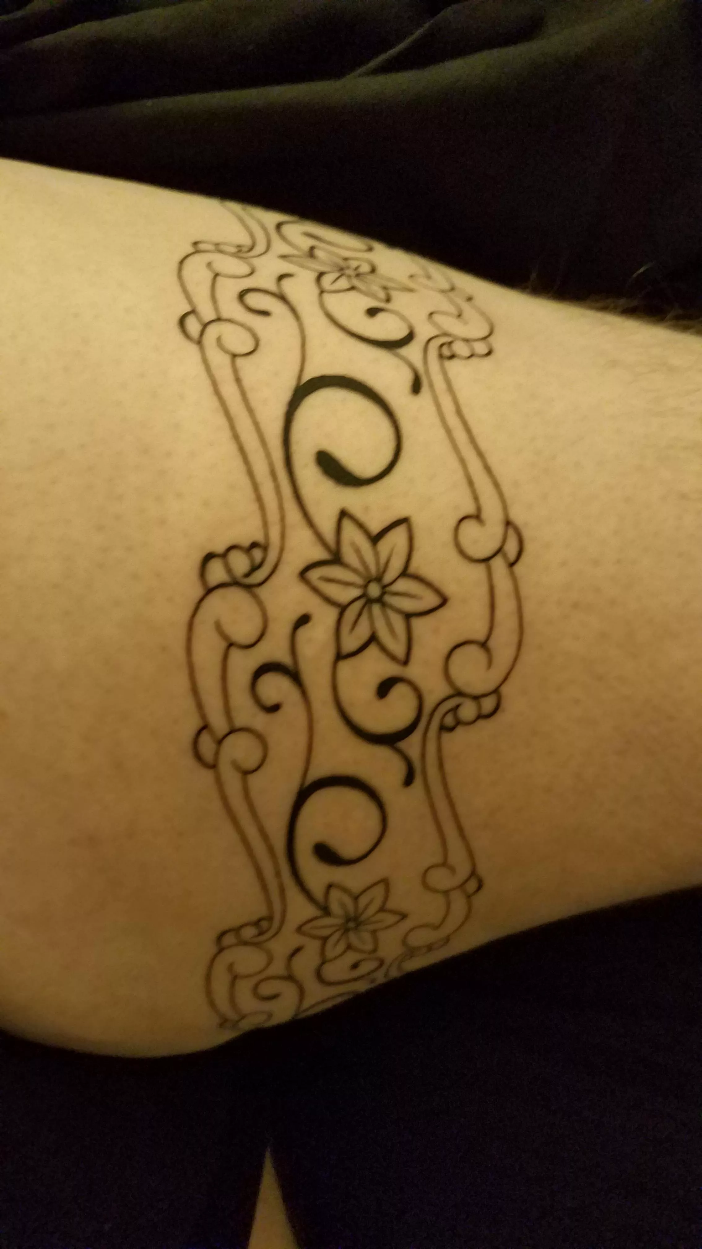 sissy tattoo number 2 (it connects with the bow on my left thigh)