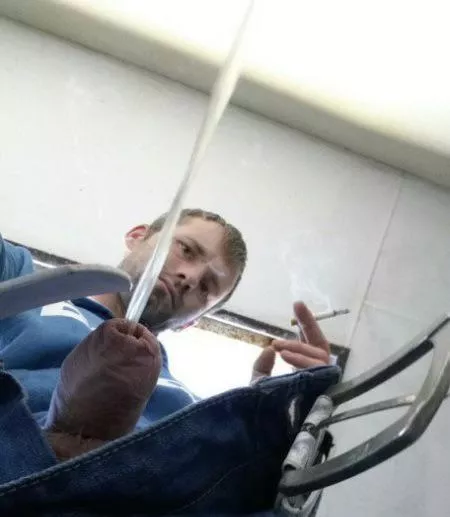 “Smoke n piss” …