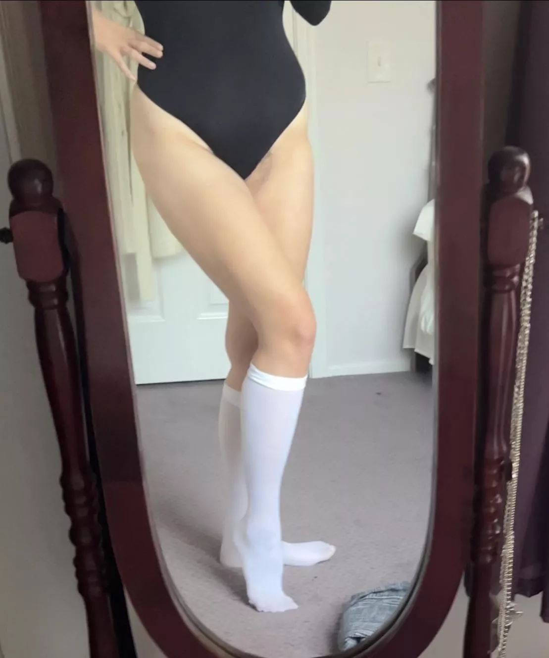 sometimes the skirt looks best on the floor 🤷‍♀️