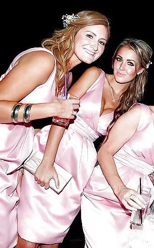 The bridesmaids - left or right?