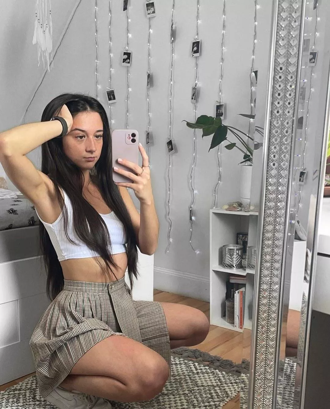 What an outfit from this UK chav 🥵