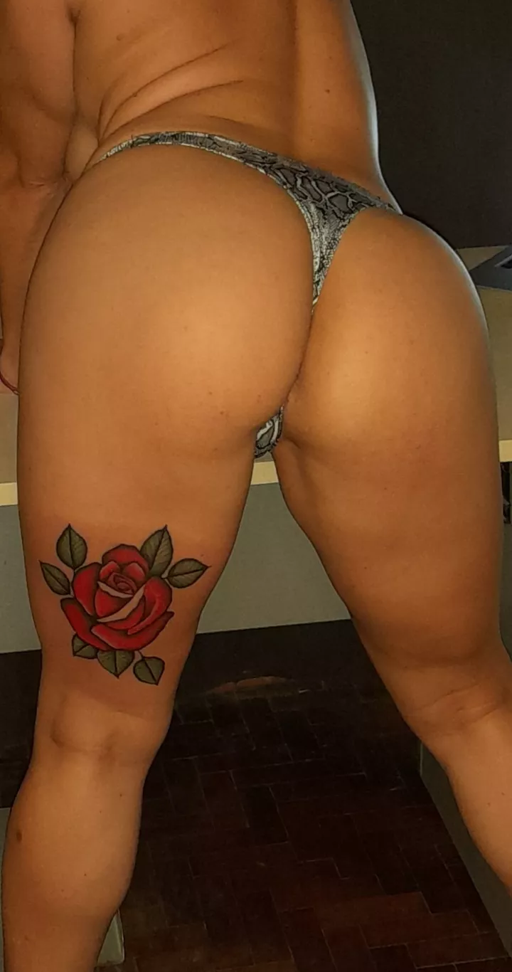 You like my snake thong?