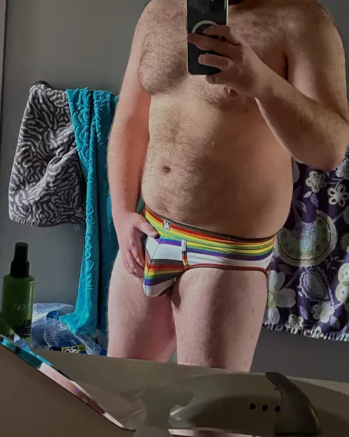 [22] undies + watersports lovers hmu (jaif2323)