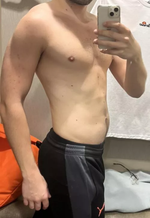 23 muscle. Other muscular or beefy dudes snap me. Sc: fitbro122