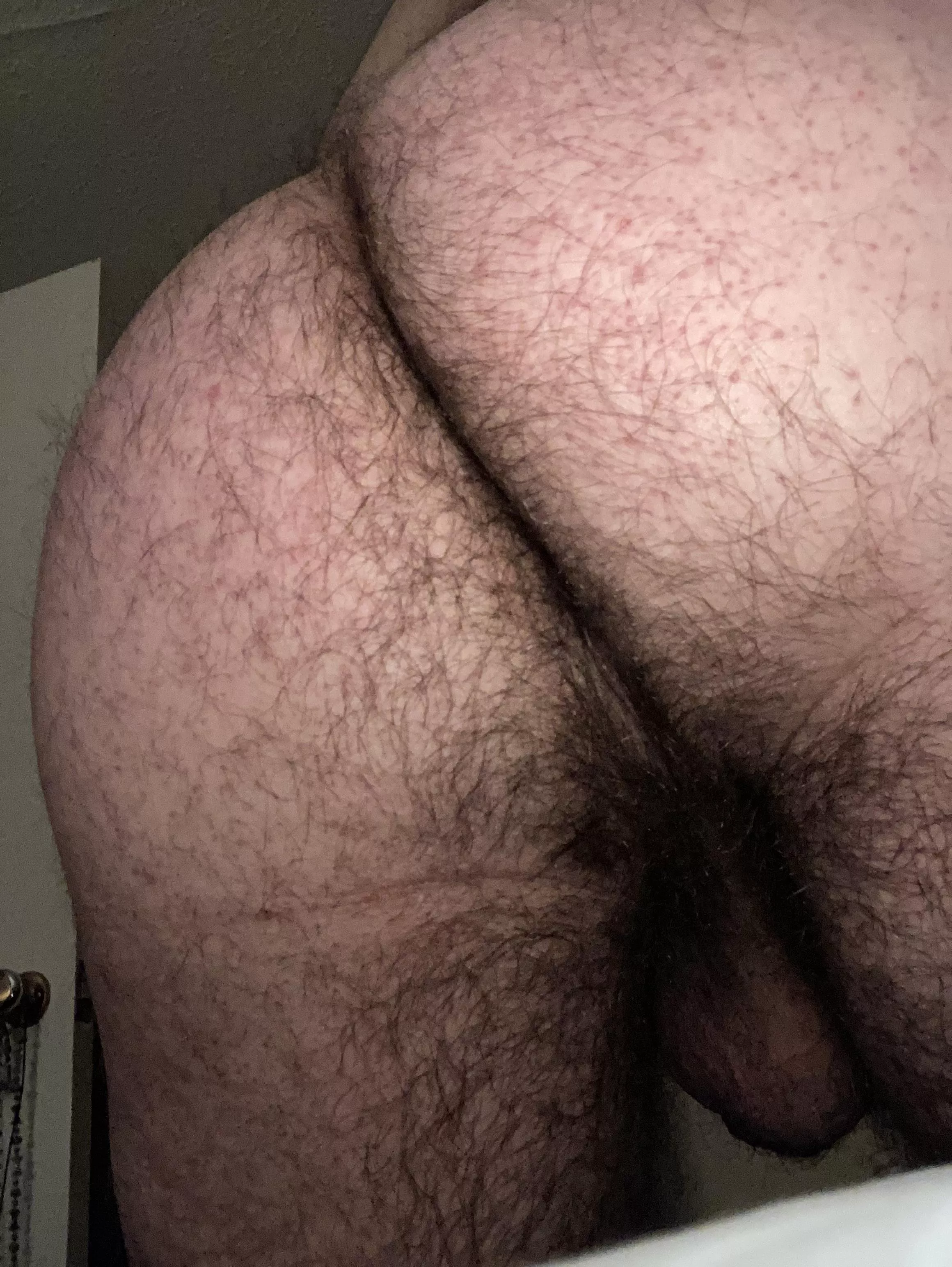 39 my hairy ass
