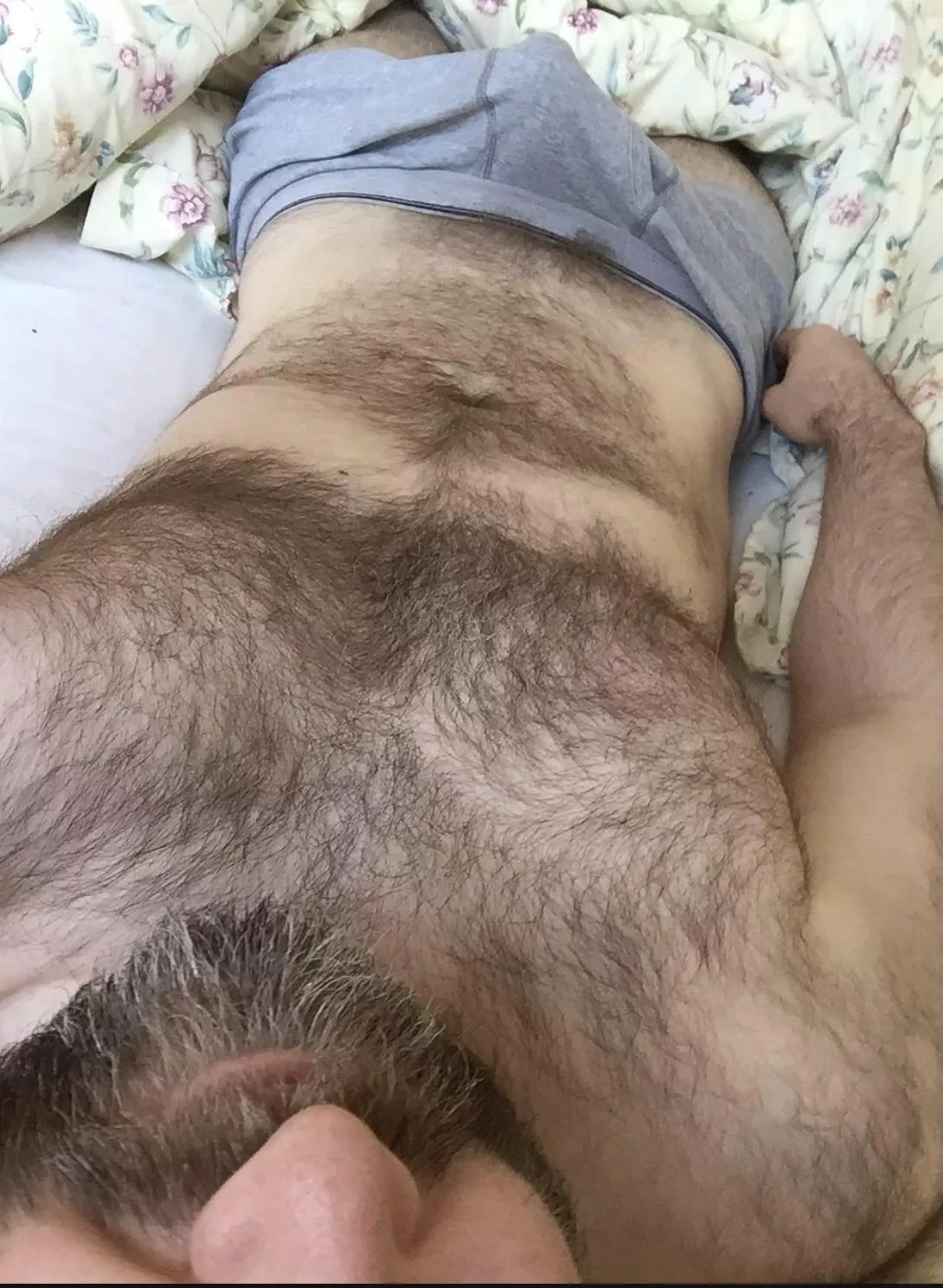 [47] Hairy chest ride