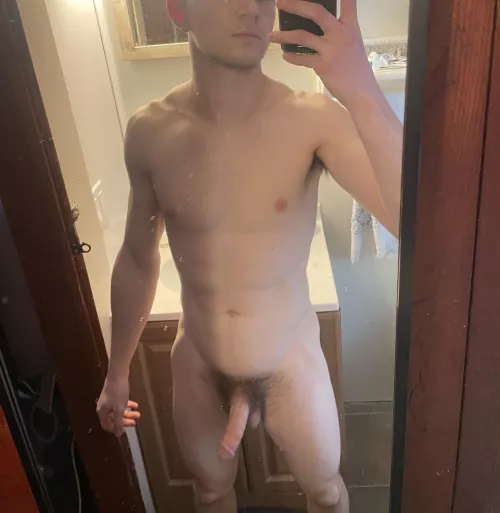 Any horny girls down for FaceTime sexting, hit my dm