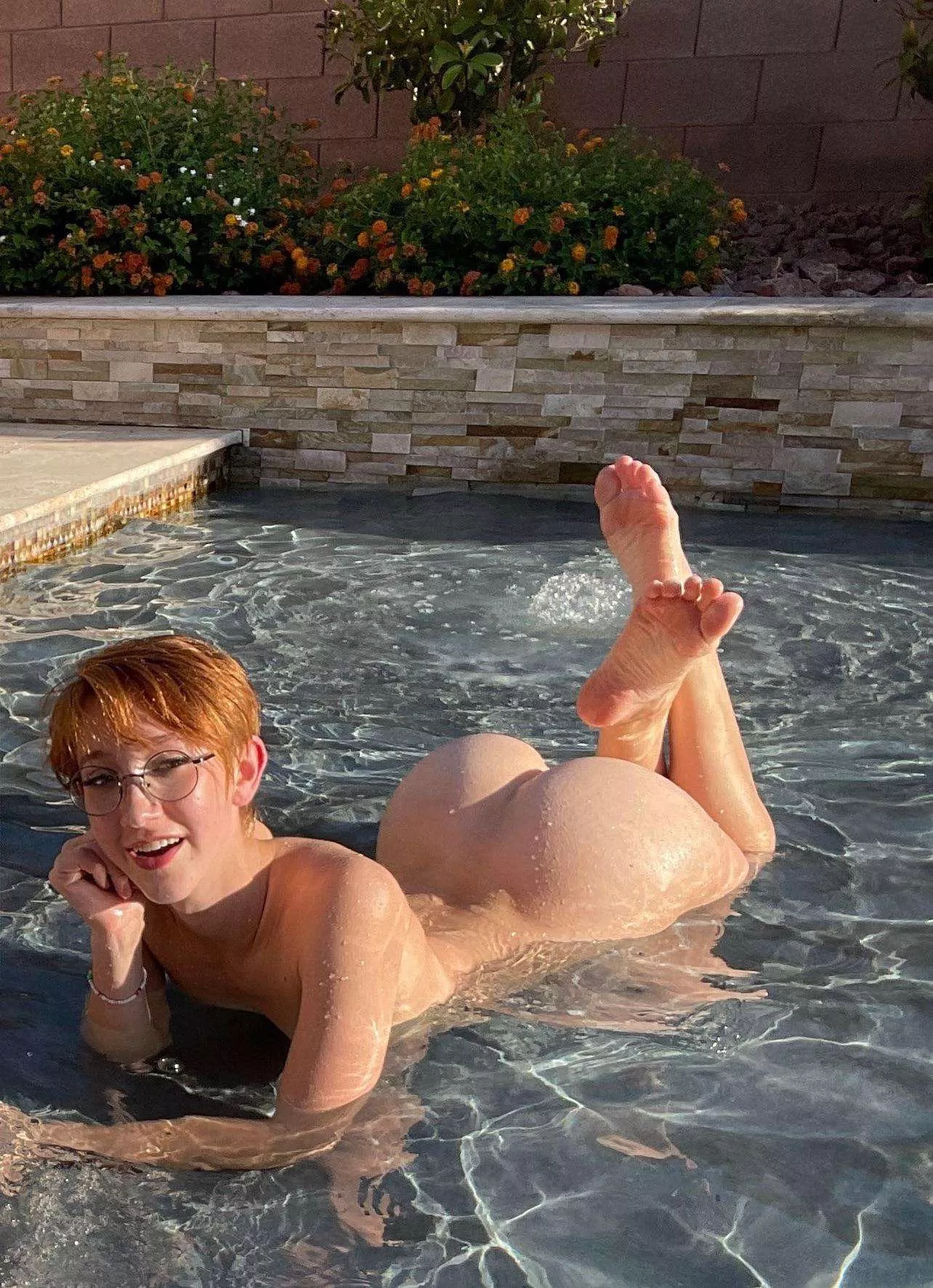 anyone know who this is?!