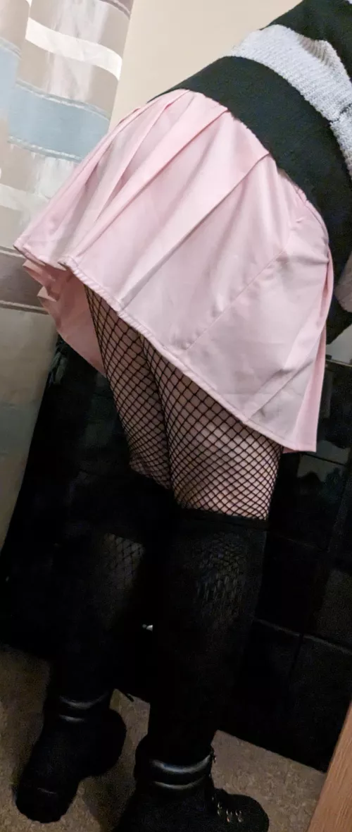 Couldn't wait to put this outfit on after shopping today 🥰