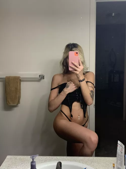 Cum play with me