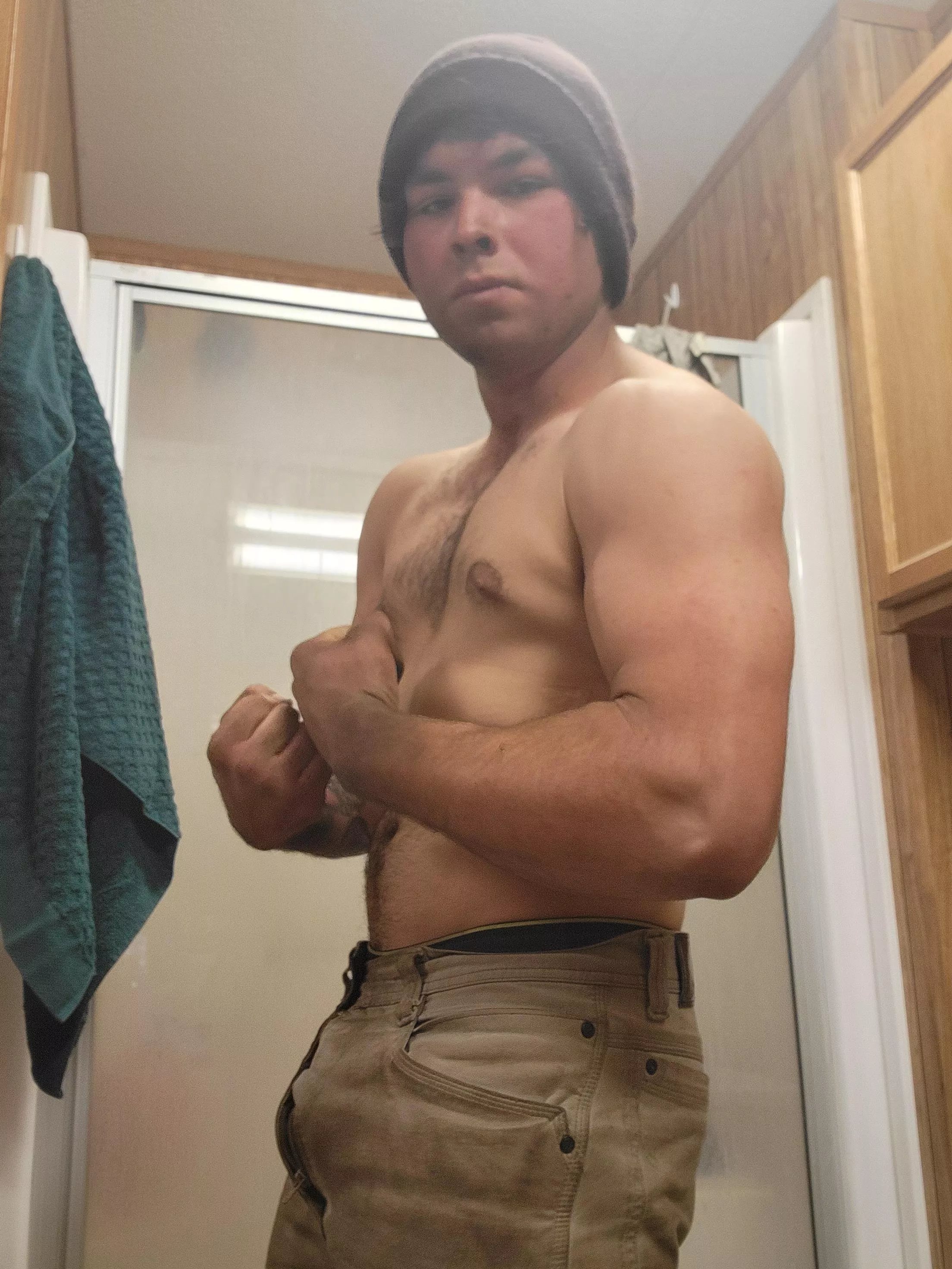 Do oilfield workers turn your on?