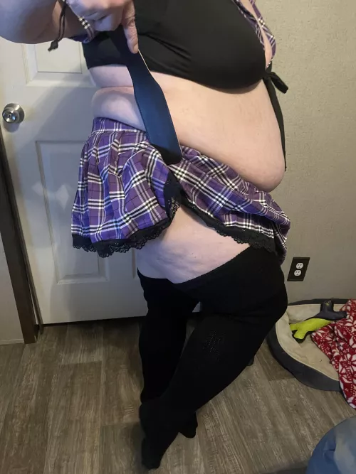 Do you wanna lift the skirt up?