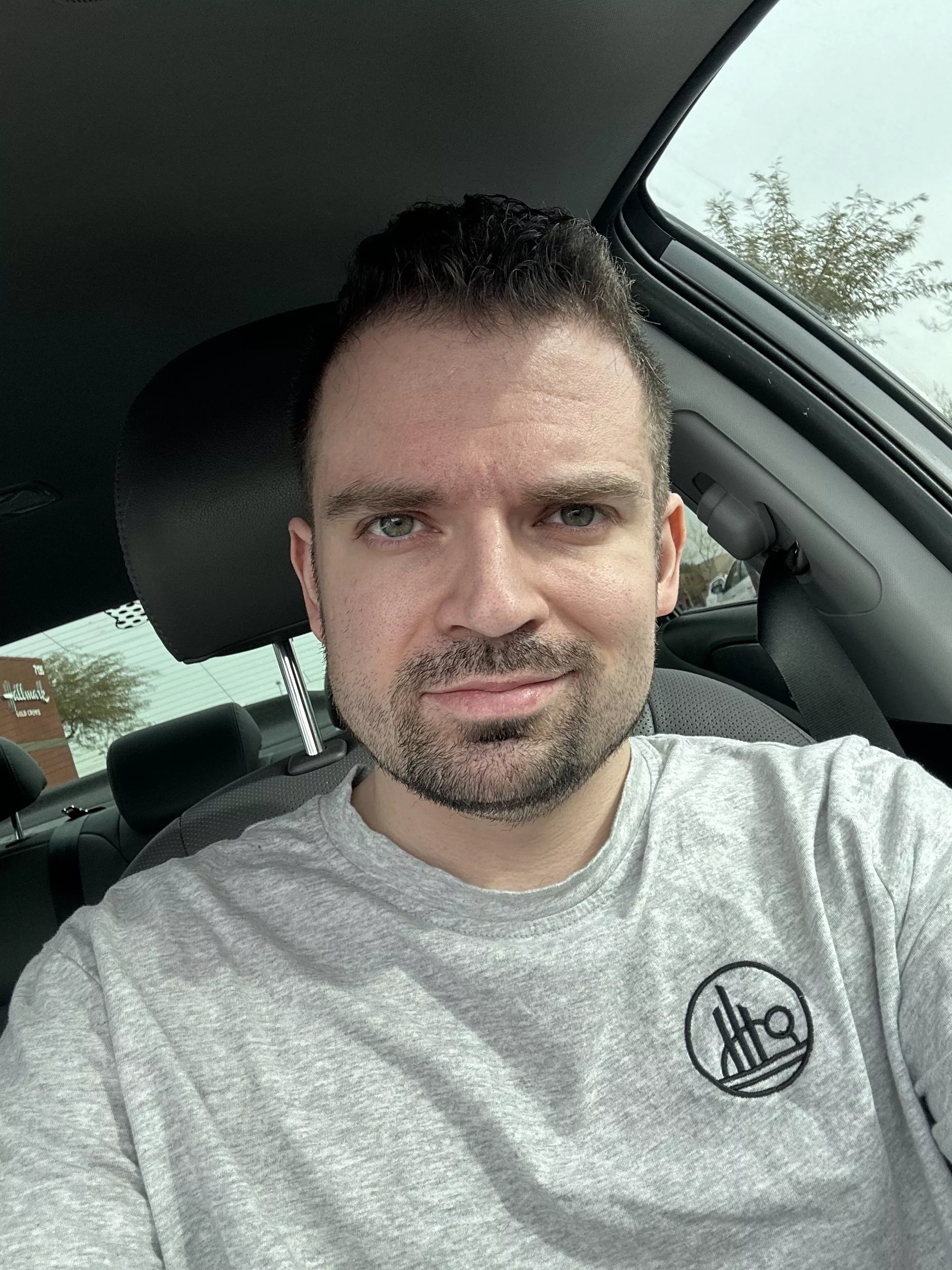 Everyone looks so good here, how about me?