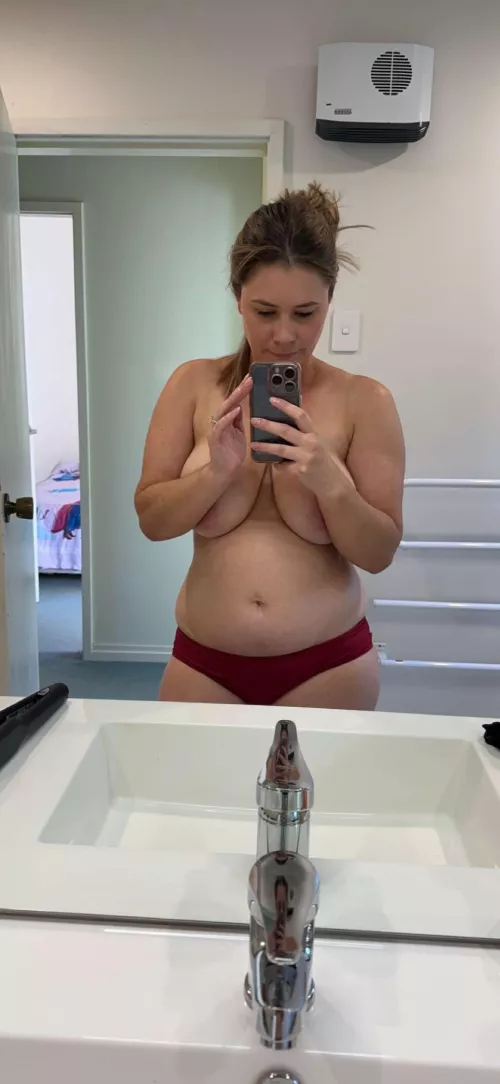 Feel like being naughty 😈 want to help? 😉