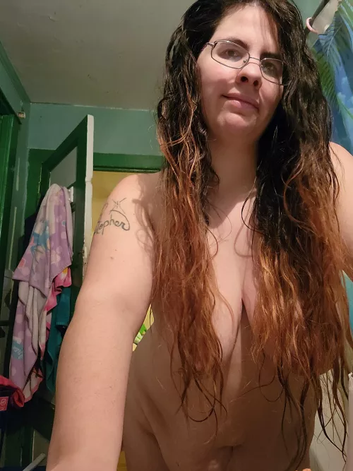 fresh out the shower thinking of you. imagining you walking in on me after coming home.