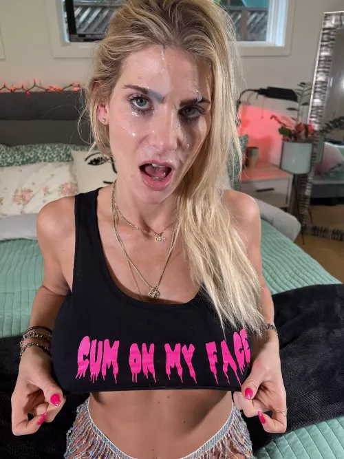 He followed directions and came all over my cumslut face