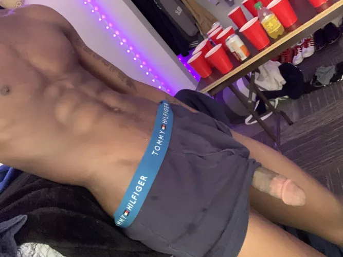 he keeps falling out :(