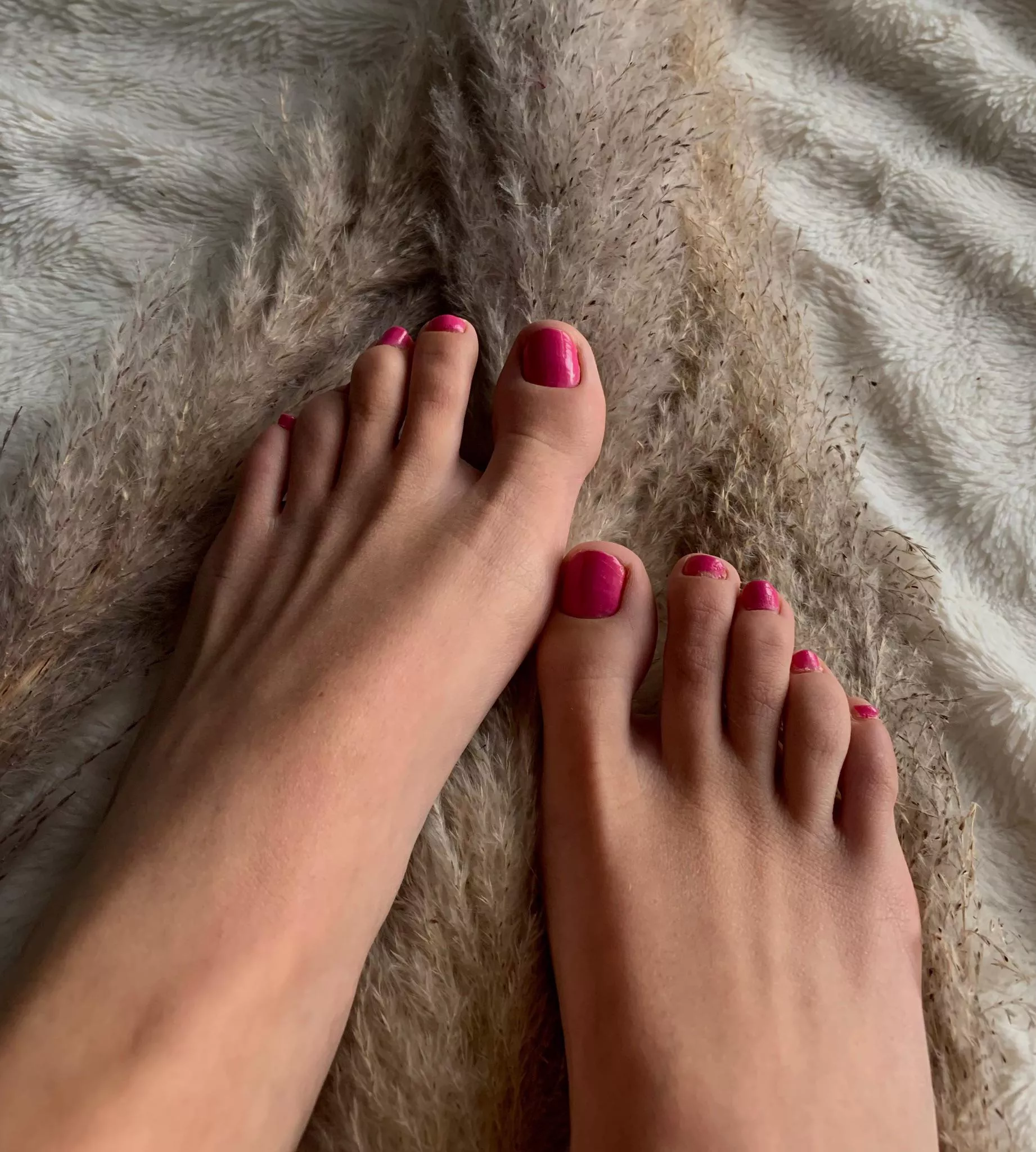 He wanted to tickle me so badly…😋