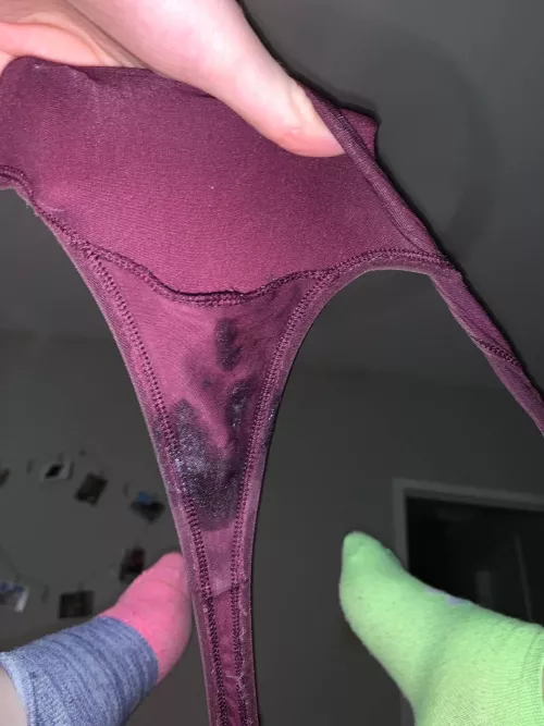 Hehe I love coming home and relaxing 😌😈