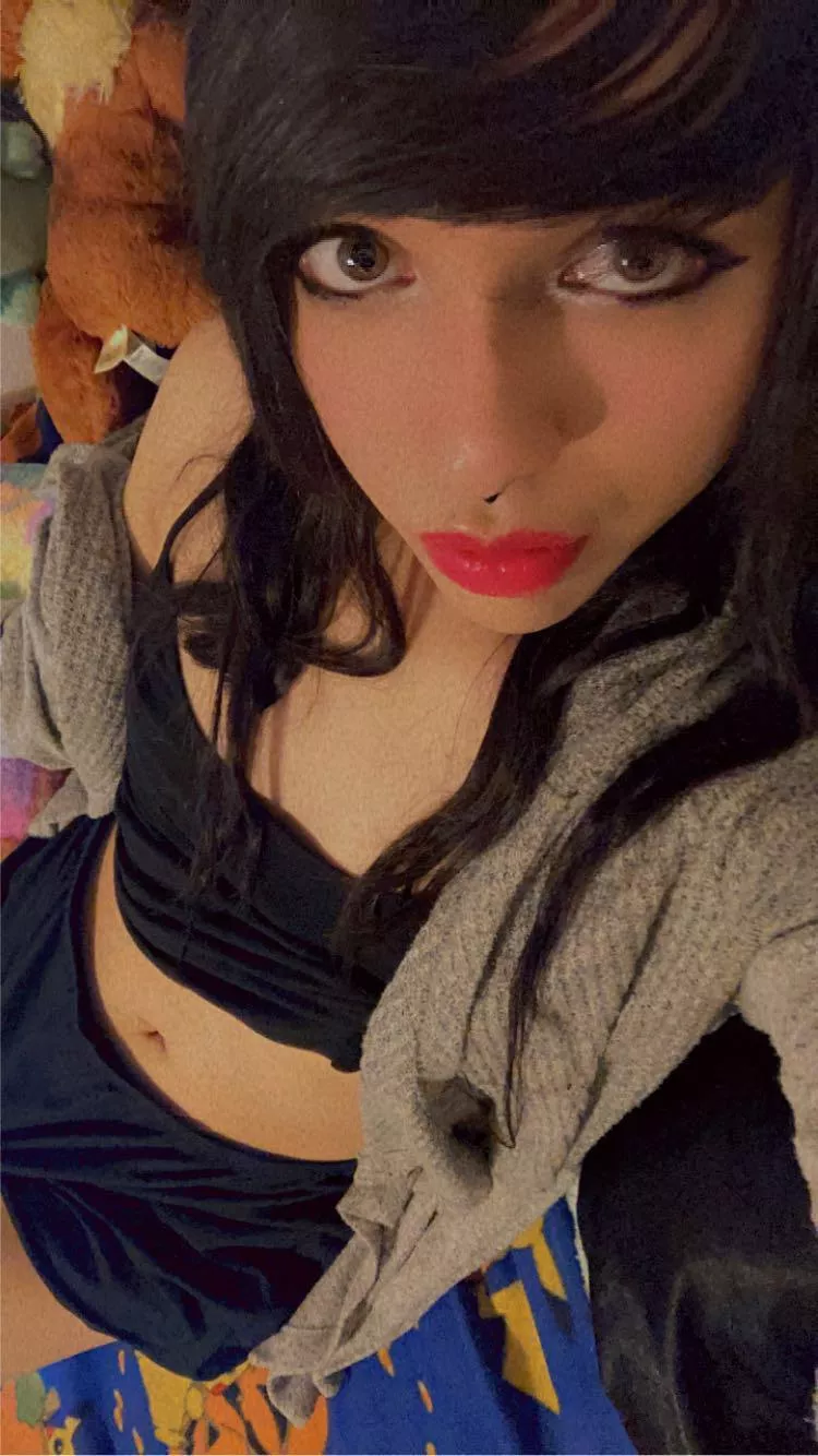 Hello!! 🖤🖤🖤