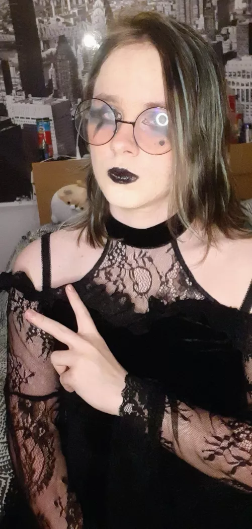 Hows everyone doing today 💖