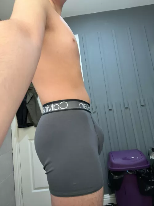 Hows my ass look in that
