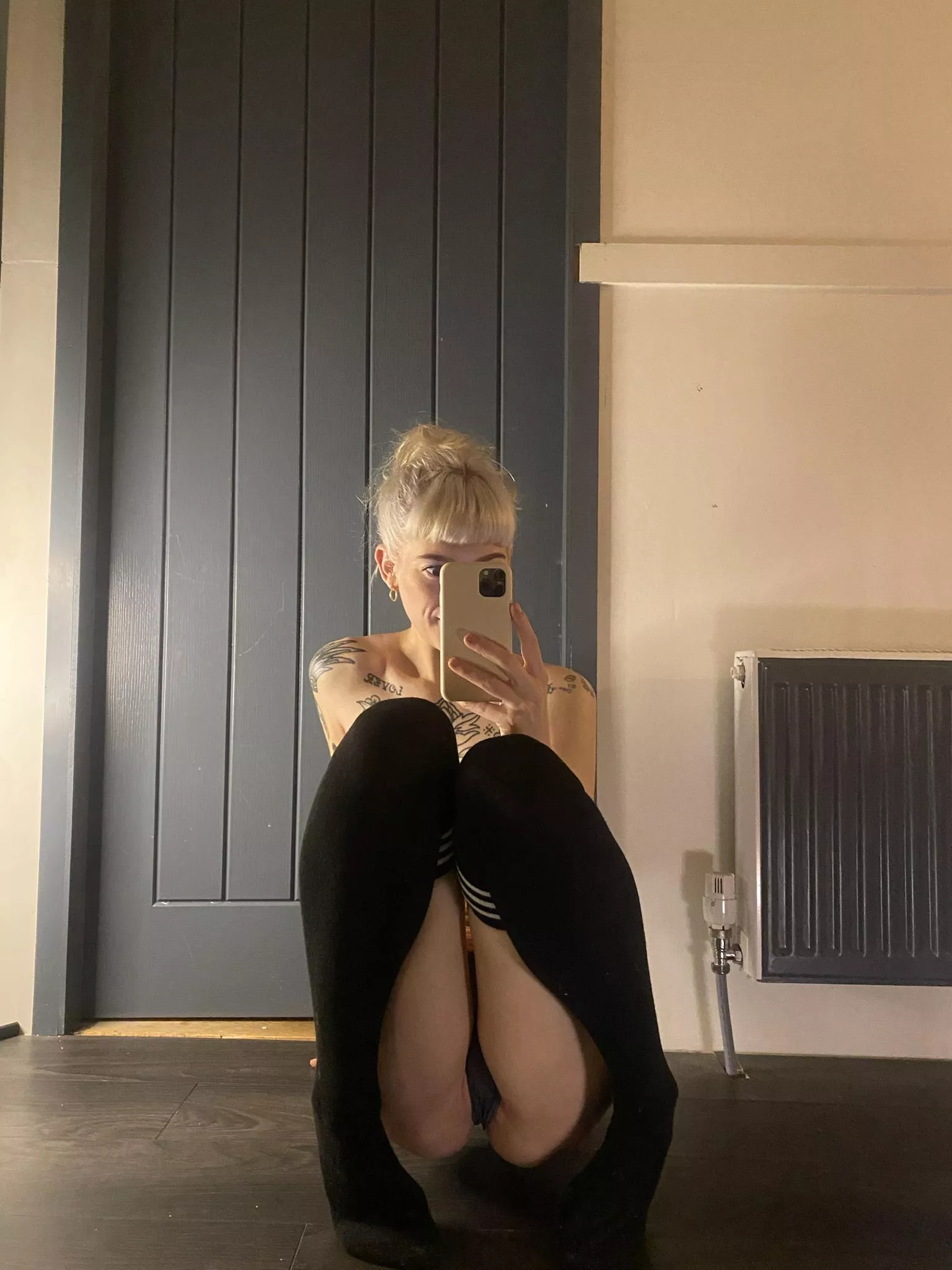 I just checked again and i'm STILL a TEENAGE DIRTBAG🤪