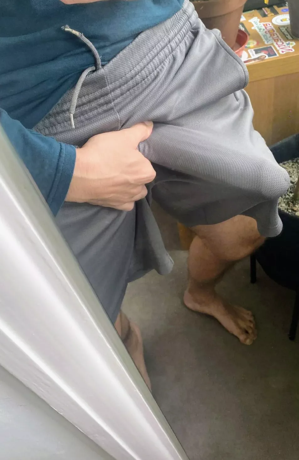 I think I'm posting and cumming too much these days