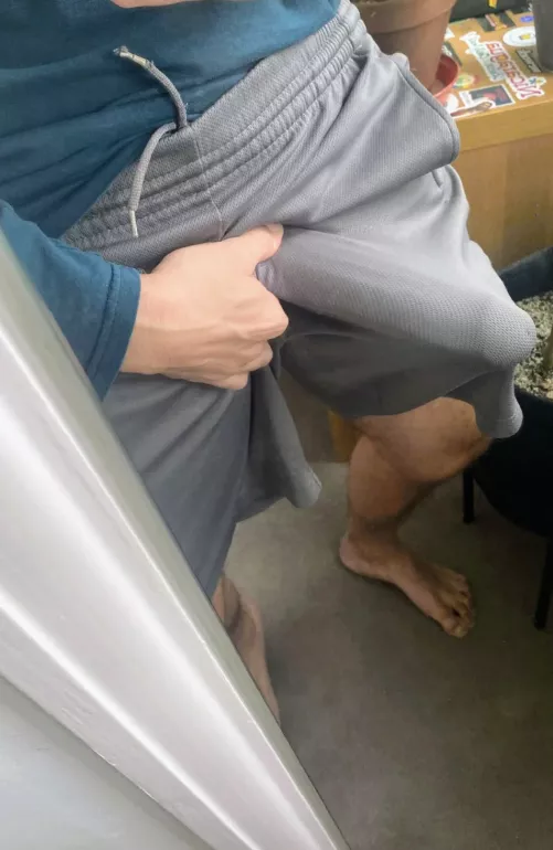 I think I'm posting and cumming too much these days