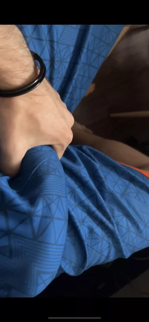 If you haven’t scrolled past yet, and are reading this, you have to touch it. I don’t make the rules 😉