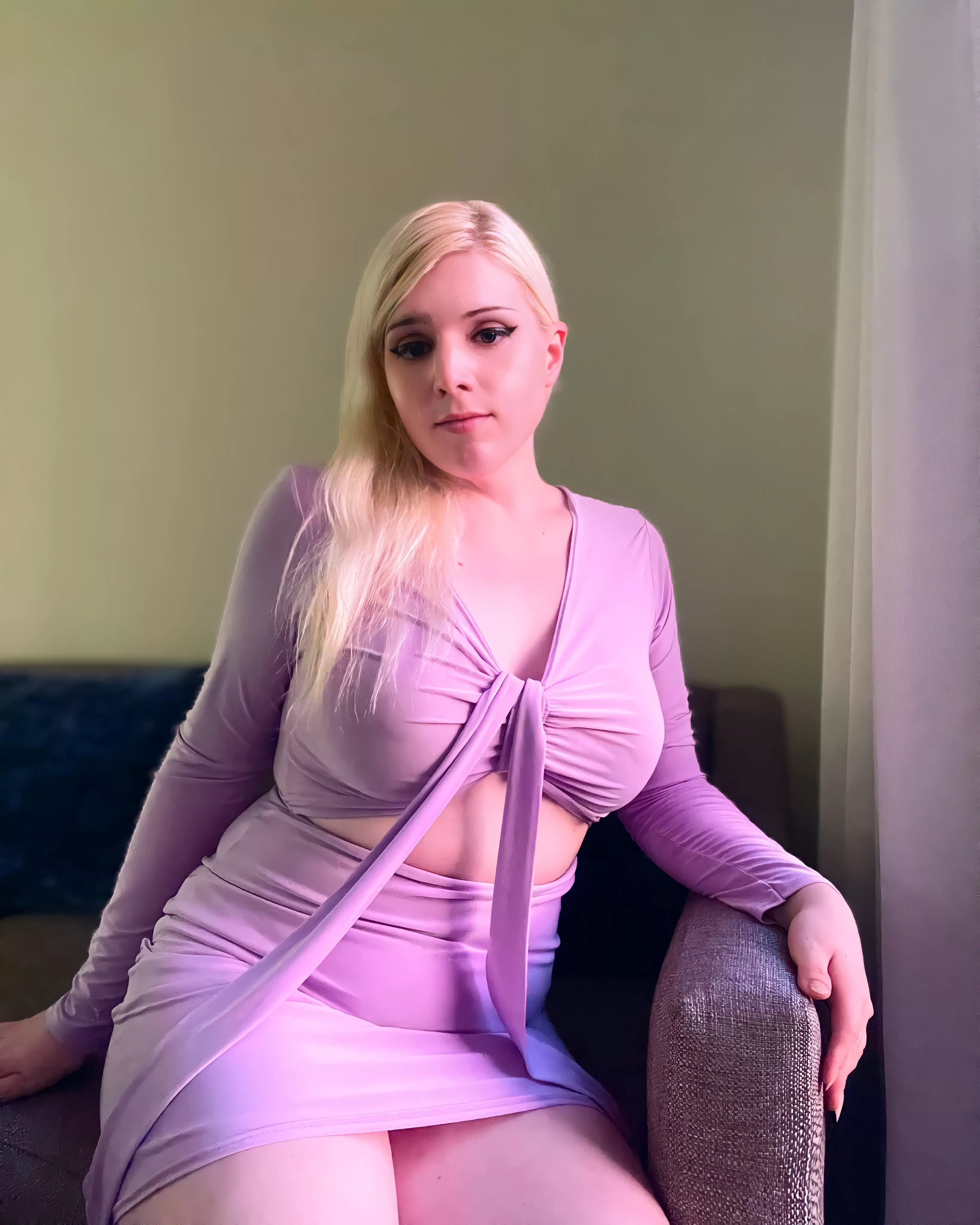 Just a lil chubby femboy 🧚‍♀️