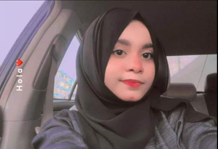 Kaise pelna chaogay isko 😋