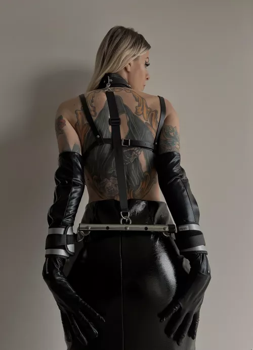 Leather and metal, perfect combo