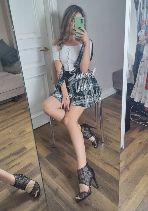 Need someone with big hands to pull them apart