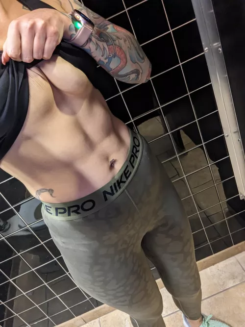 Only taking pics from this bathroom stall now