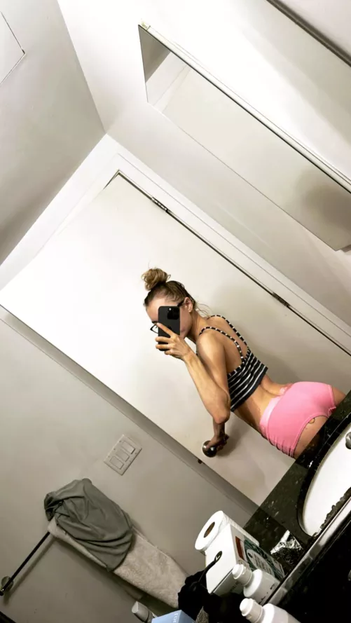 polly because i can fit in your pocket 😉