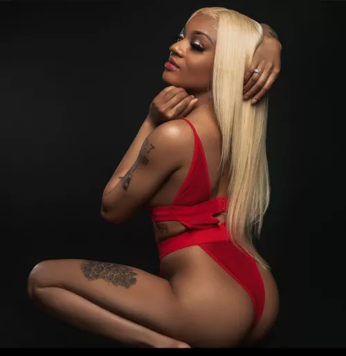 Ppl need to stop hating on her