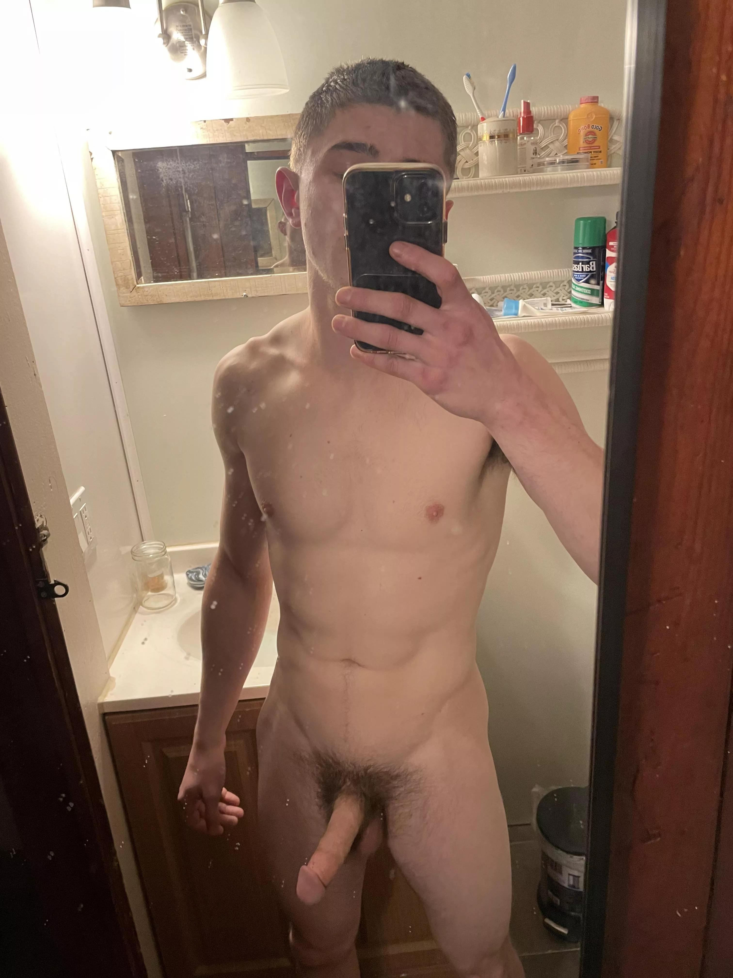 Seeking fit girls and hairy pussy’s