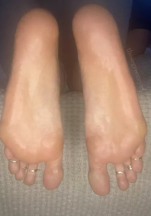 Smooth soles for a Sunday