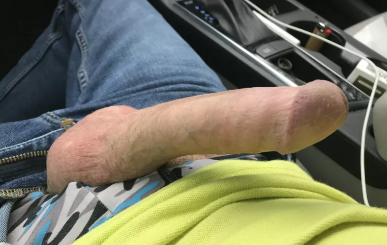 Still looking for some amazing car head. Any Florida twinks up for the job?? Dad58