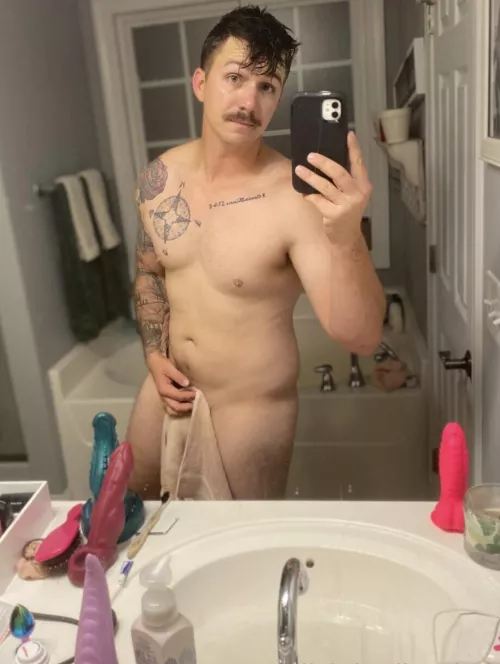 The wife and I’s collection so far! Magnus Sheath is my favorite, Pretzel is hers.