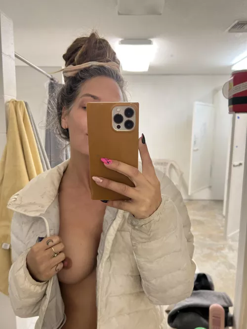 This cold snap is NOT this van girl’s fav :)