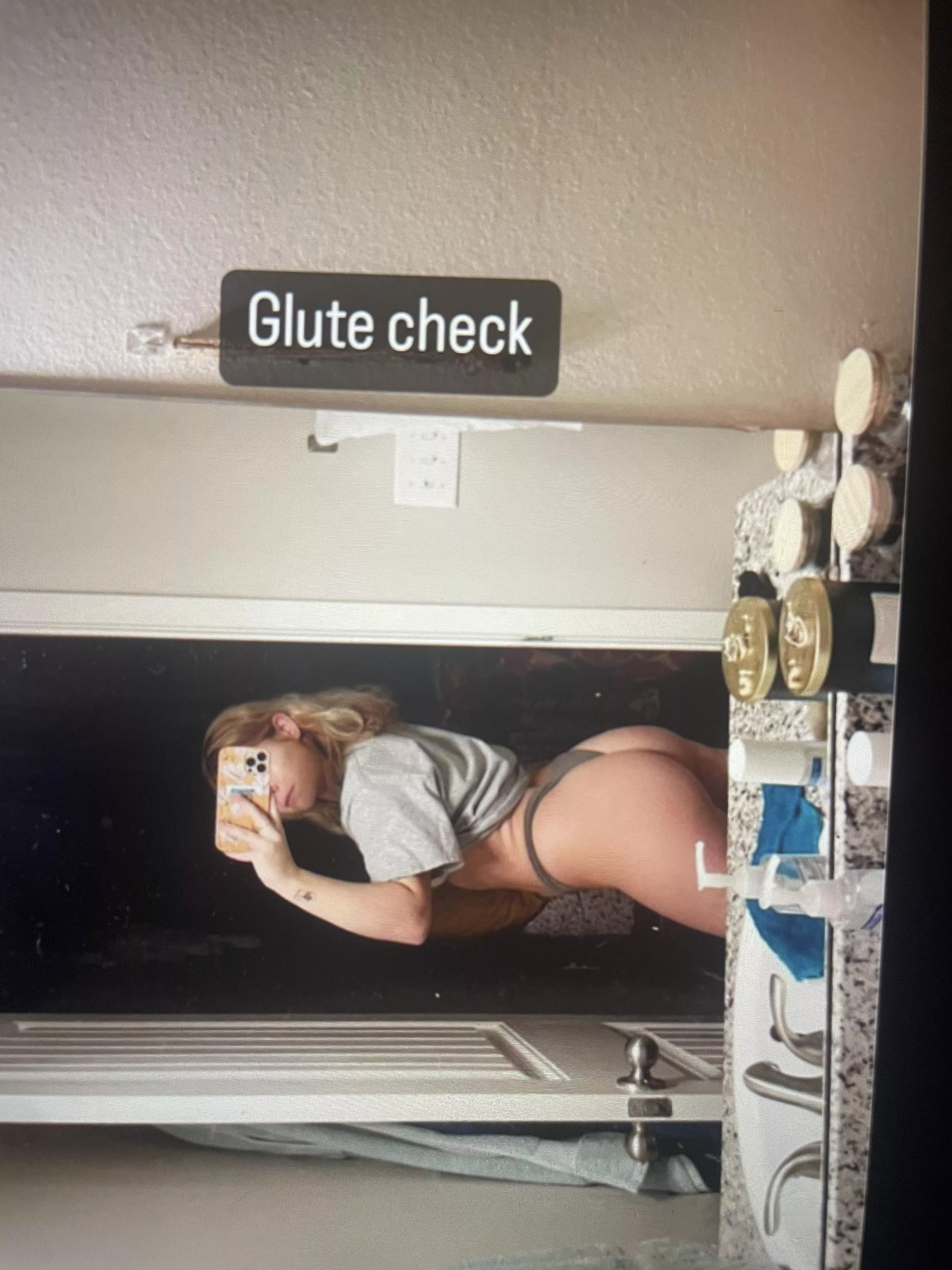 who wants to fuck my gf