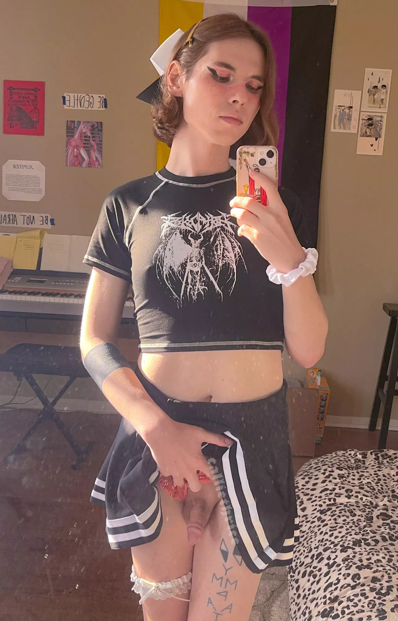 Would you go out with a cheerleader?