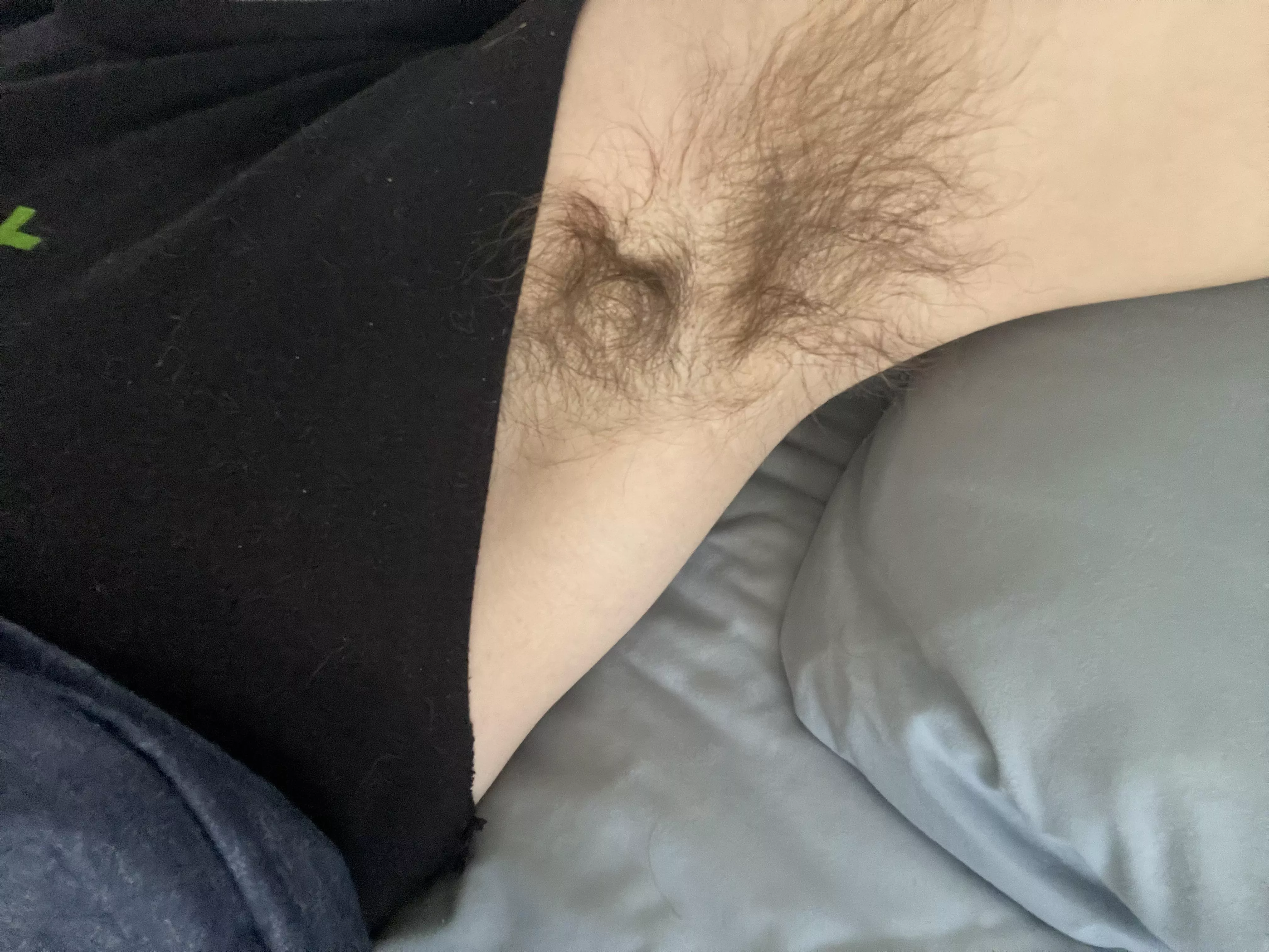 Would you touch his pit