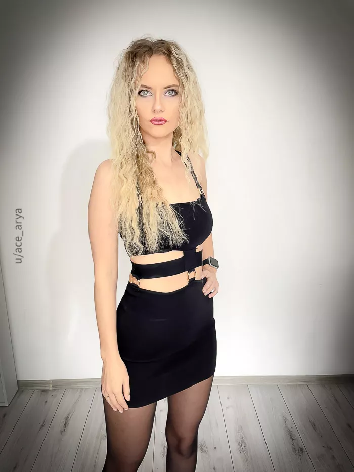 You're problably thinking if I can fuck you till morning. Now do ya?