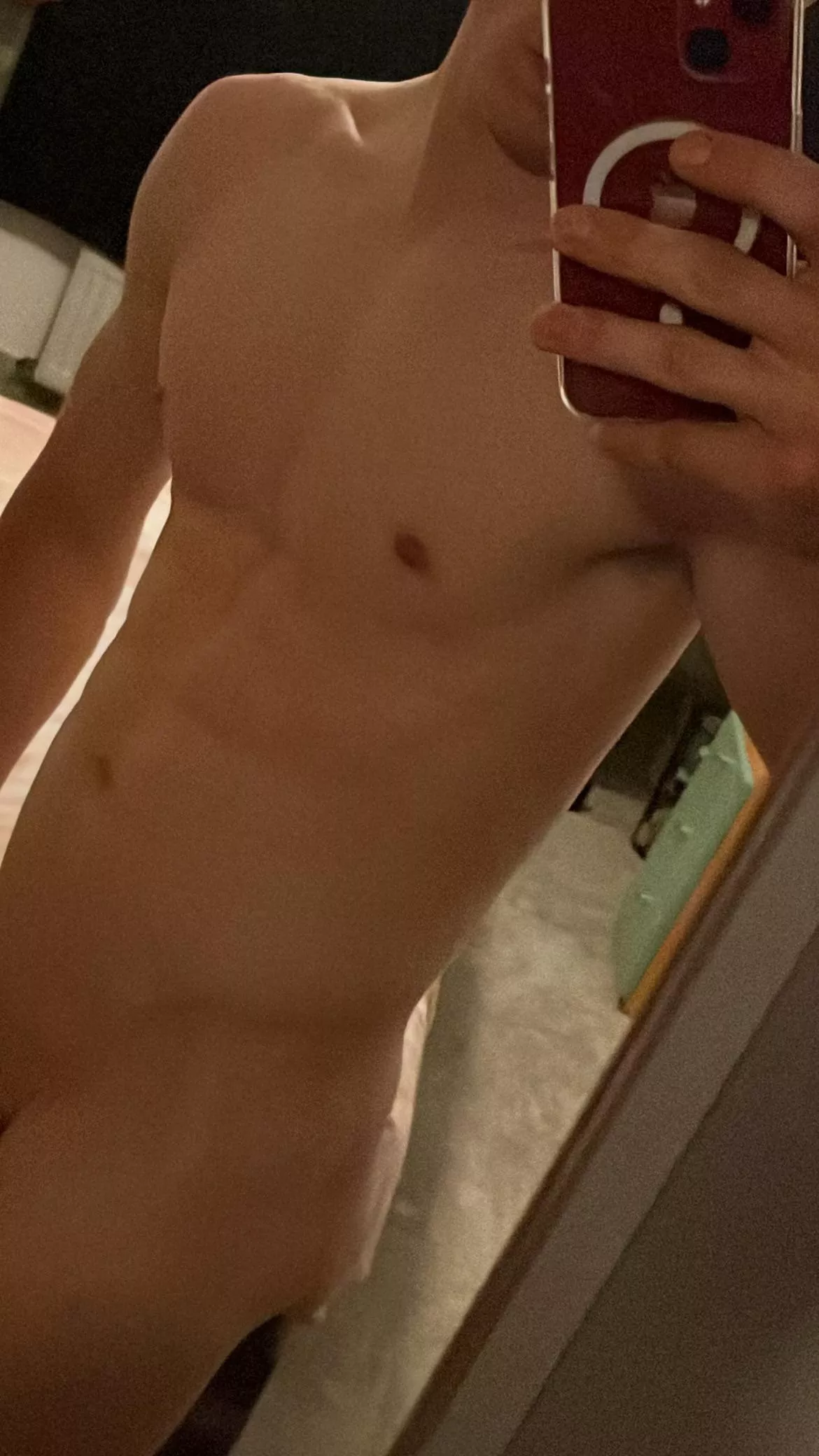 20m fit boy, hit me up if fit and under 23. Sc: bt.rash