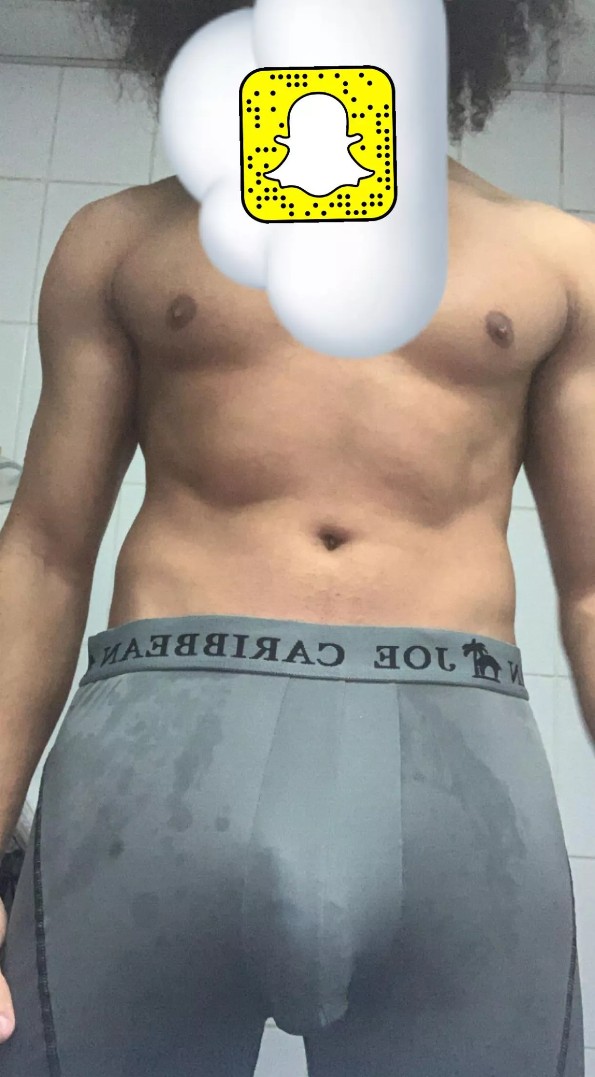 21 into femboys and slim smooth twinks hmu itsmehagainxx